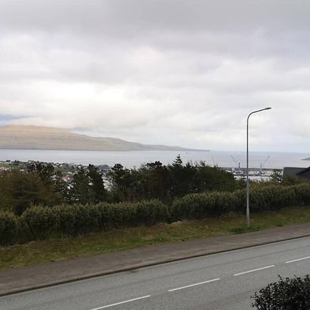 Large Apartment With Fabulous View Of Tórshavn Екстериор снимка
