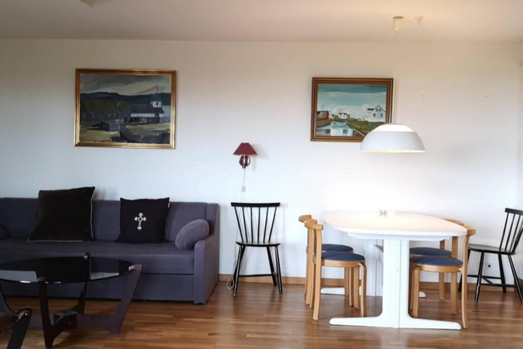 Large Apartment With Fabulous View Of Tórshavn Екстериор снимка