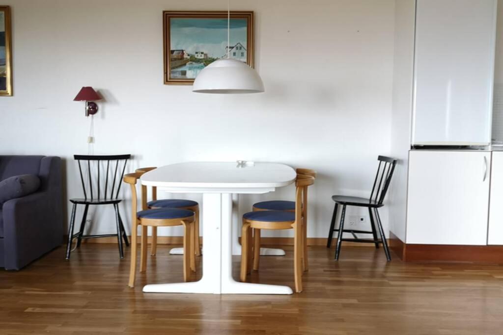 Large Apartment With Fabulous View Of Tórshavn Екстериор снимка